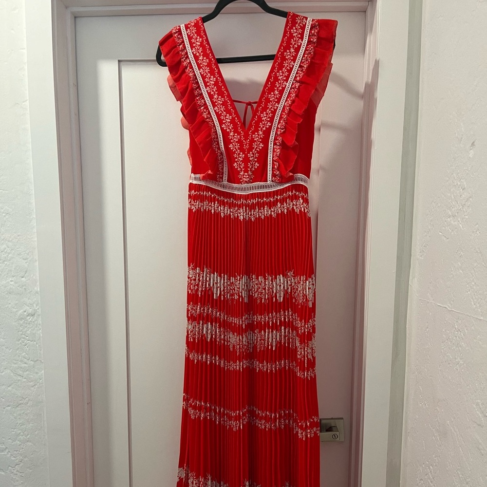 Self portrait dress ! Only worn once